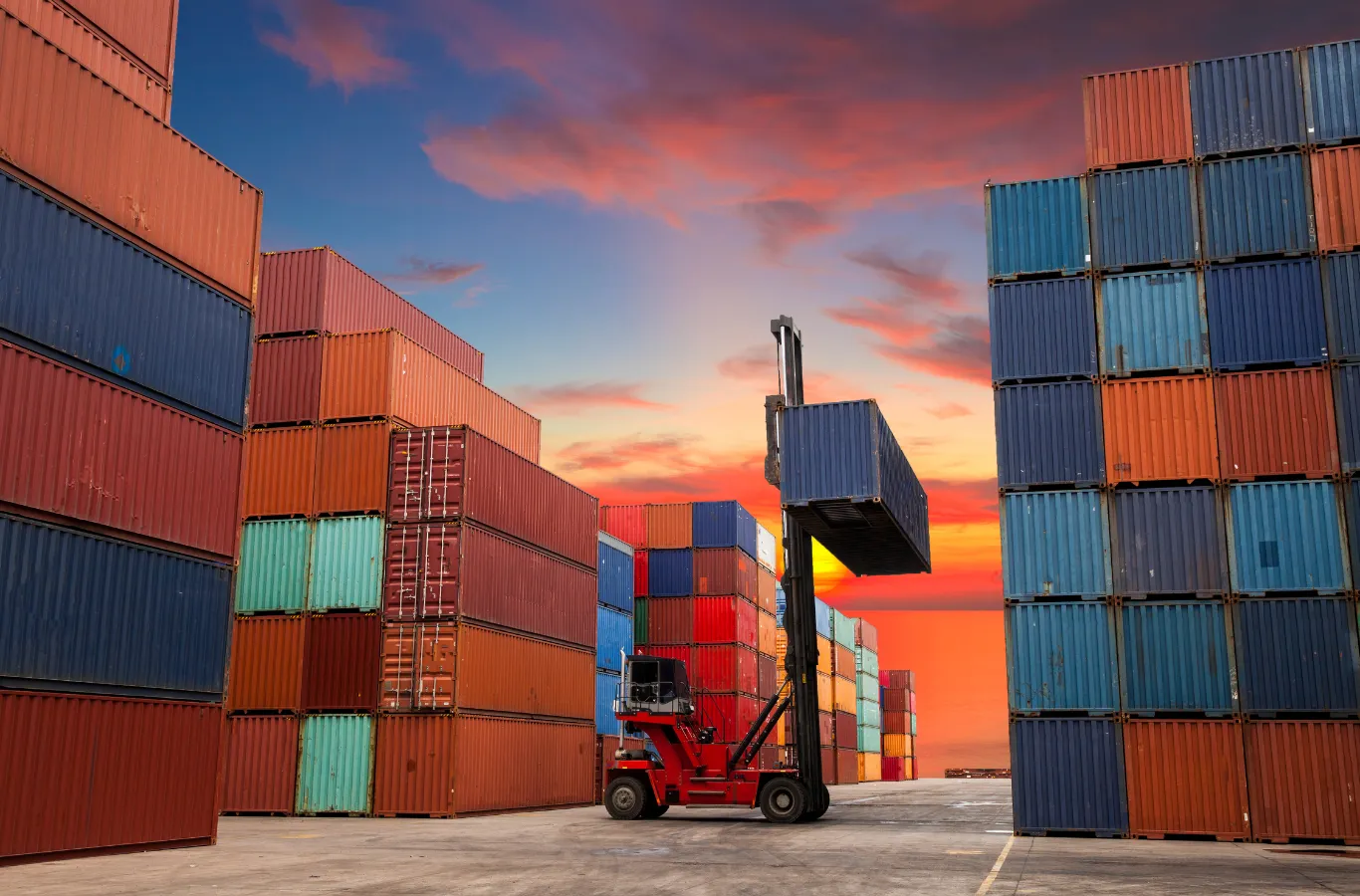 gia-van-chuyen-container-theo-tuyen (2)