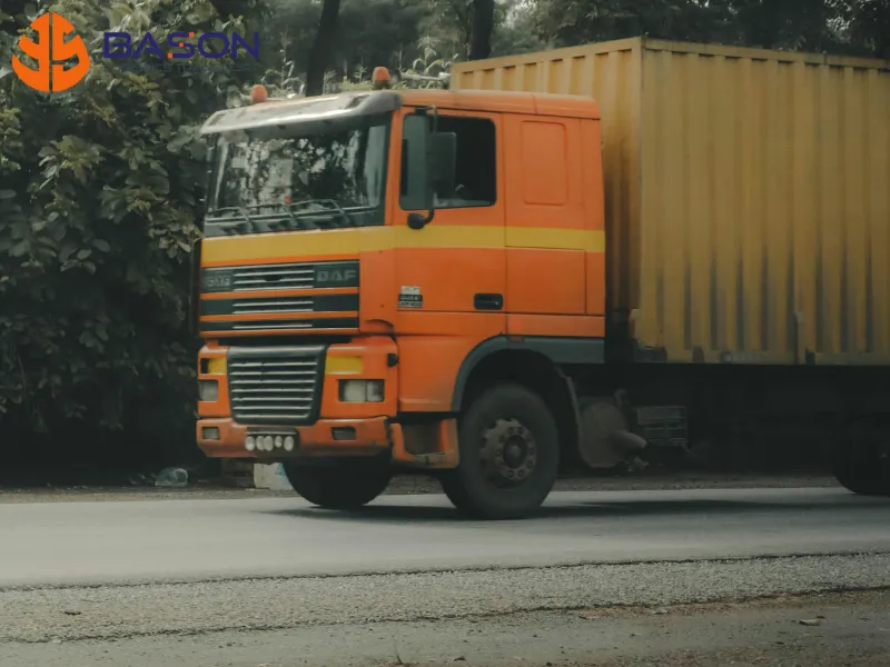 gia-cuoc-van-tai-container-noi-dia