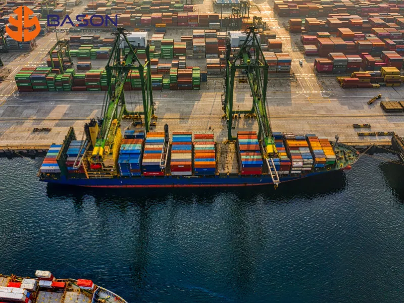 gia-cuoc-van-tai-container-duong-bien (2)